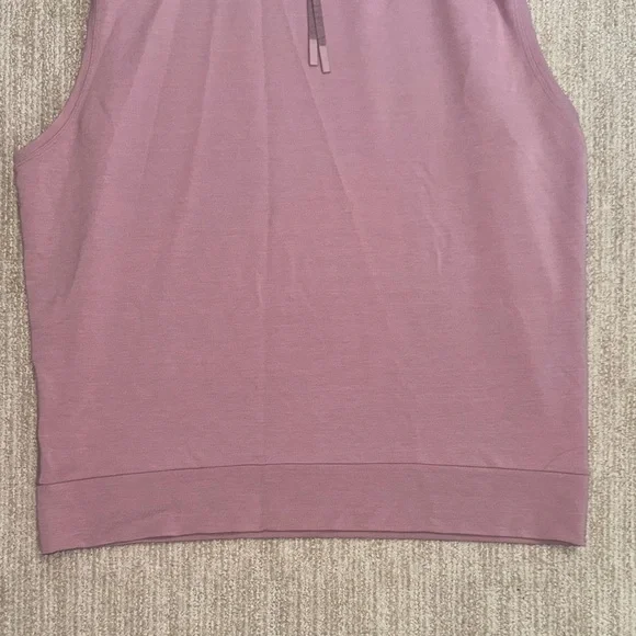 Lululemon Woman's Size 10 Stronger as One Sleeveless Hoodie Vintage Mauve - Picture 5 of 13